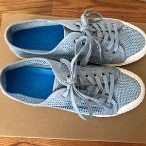 Tretorn Tournament Net Lace-Up Sneakers, Size 7